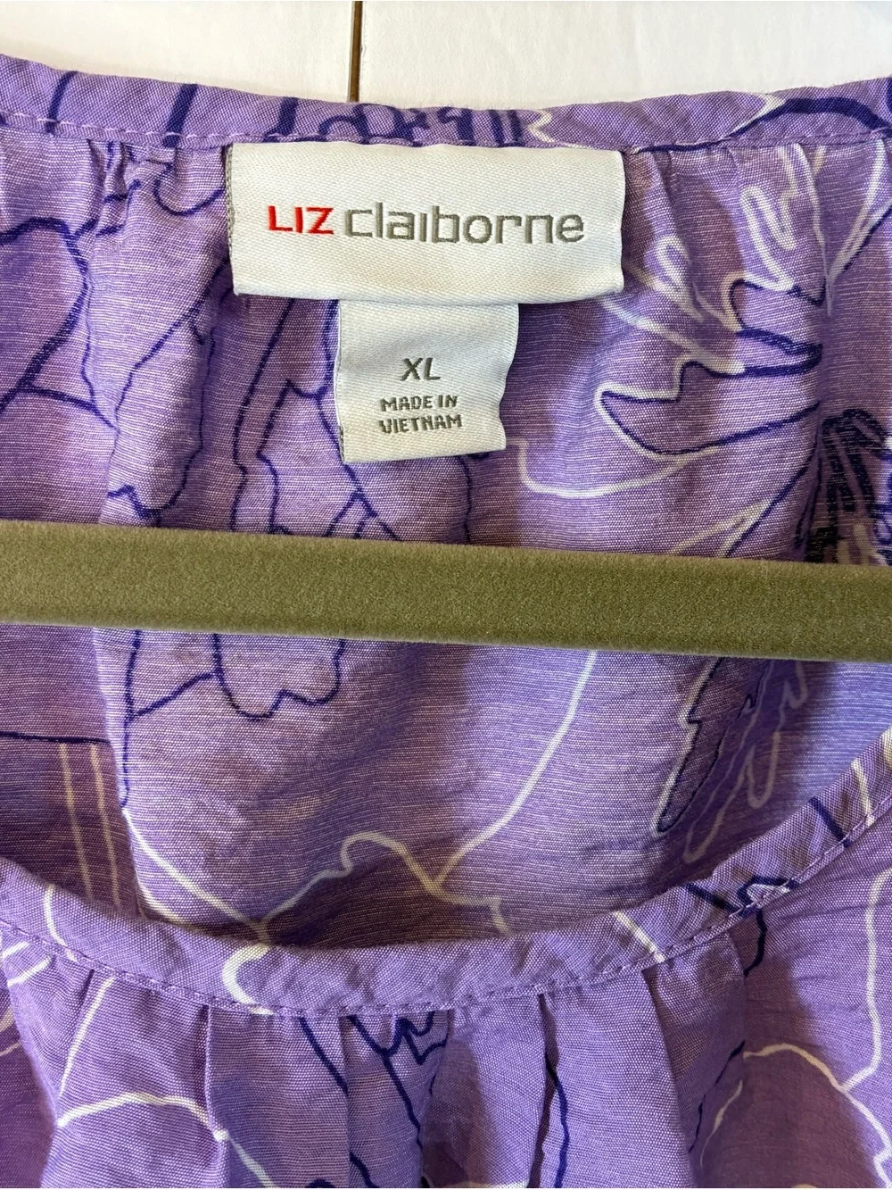 Liz Claiborne liz claiborne